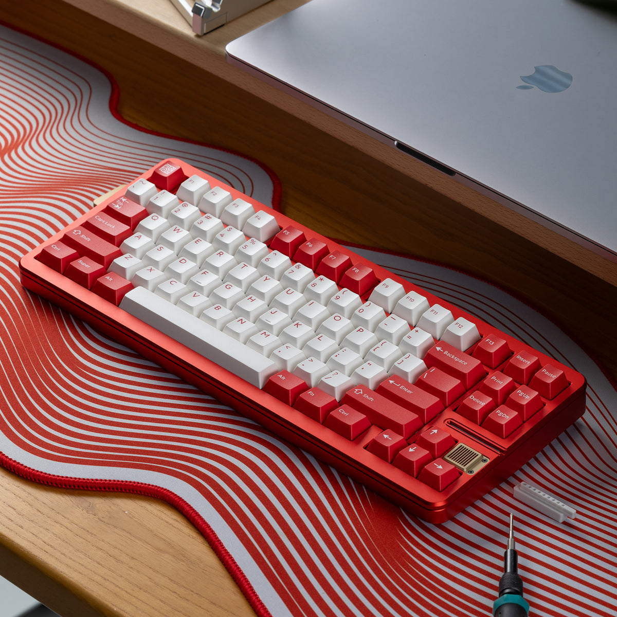 PBTfans Orbit搭載のGT-80ホットスワップモデル（組み立て済み）