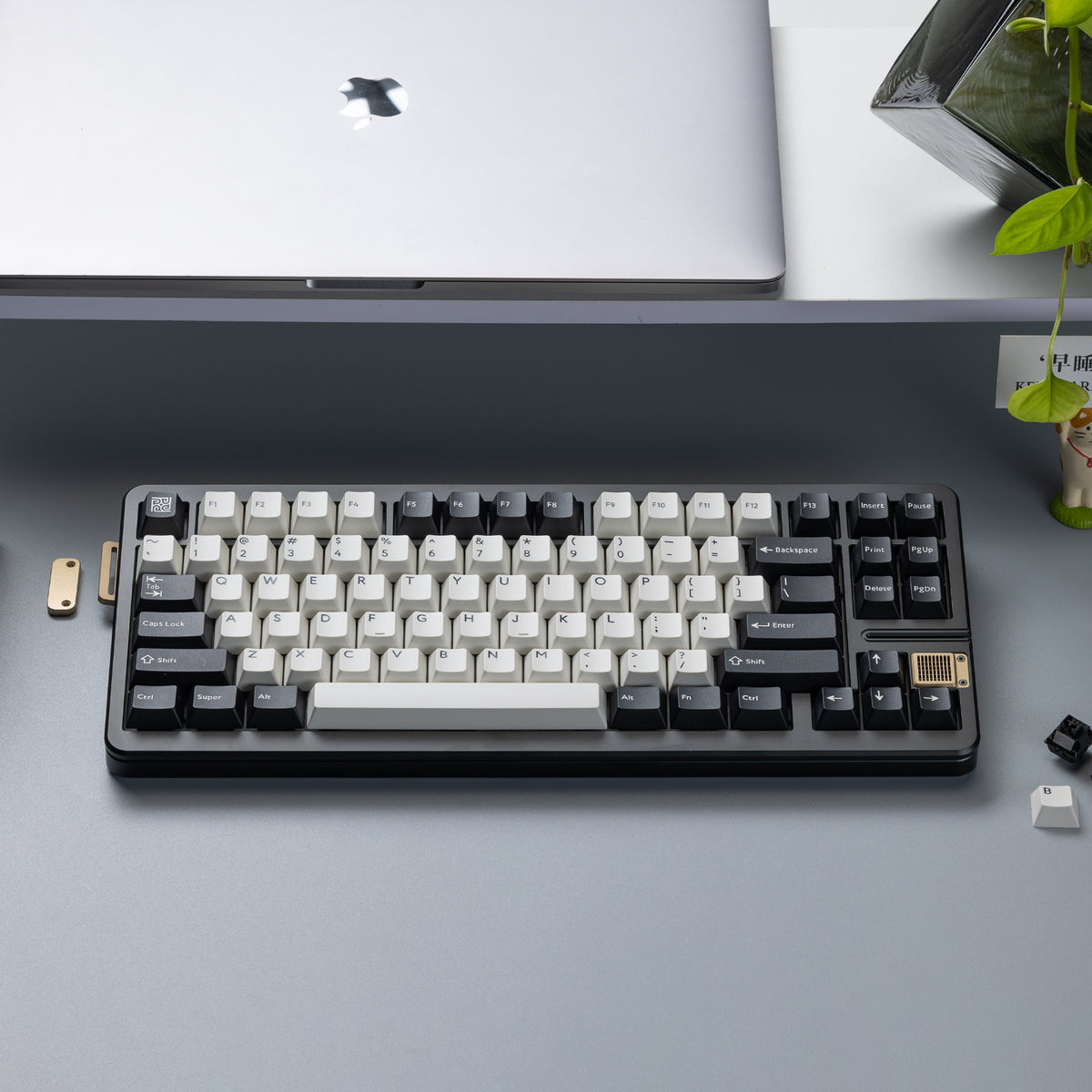 PBTfans Orbit搭載のGT-80ホットスワップモデル（組み立て済み）